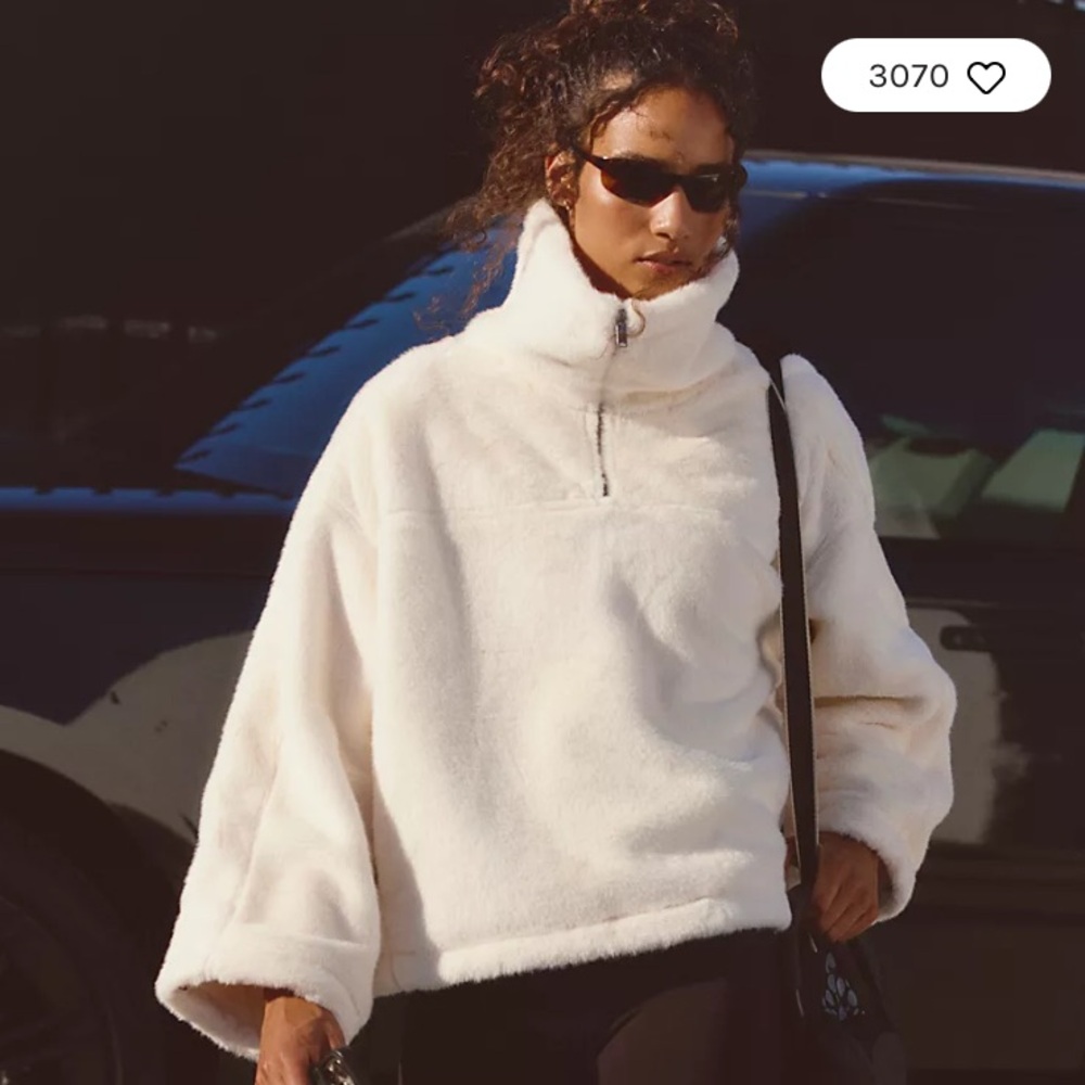 AMAZING DEAL!!🔥🔥🔥Free People Alpine Faux Fur Half Zip.Worn 1 time! Noflaws!